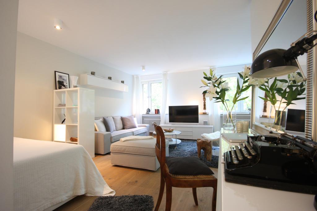 Dorya Am Ring Apartment Кьолн Стая снимка